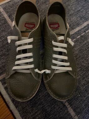 Onfoot Olive Green Women's Casual Sneakers